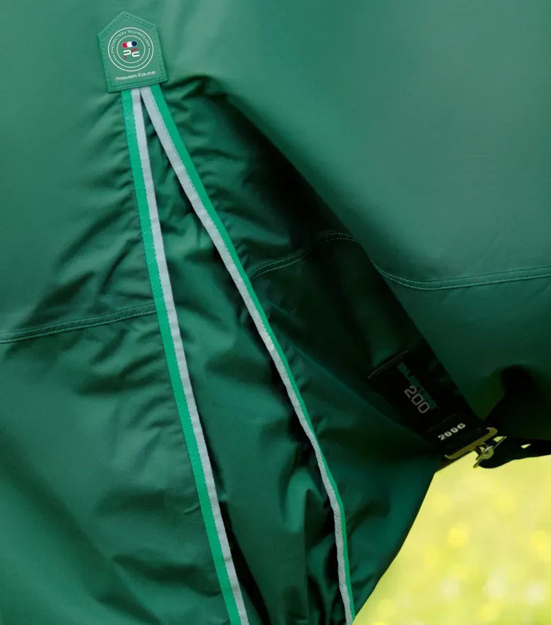 Buster 200g Turnout Rug With Snug-Fit Neck Cover / Green-3