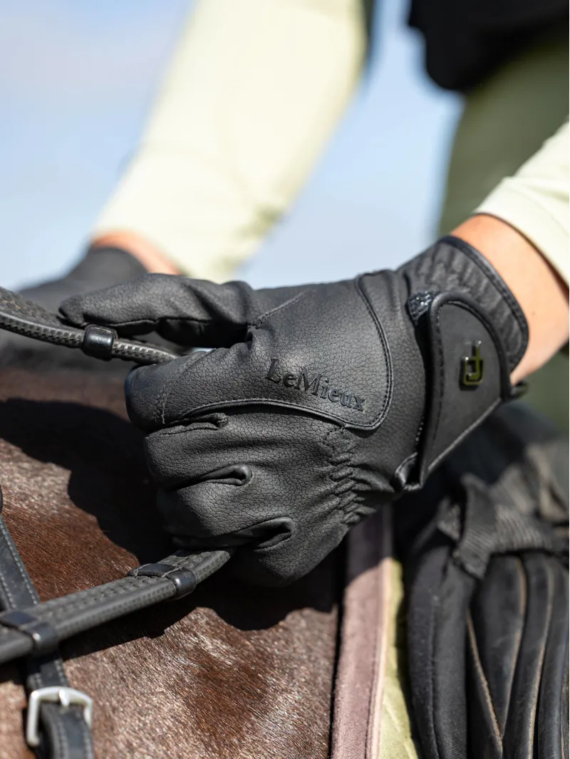 LeMieux Close Contact Glove - Black-1