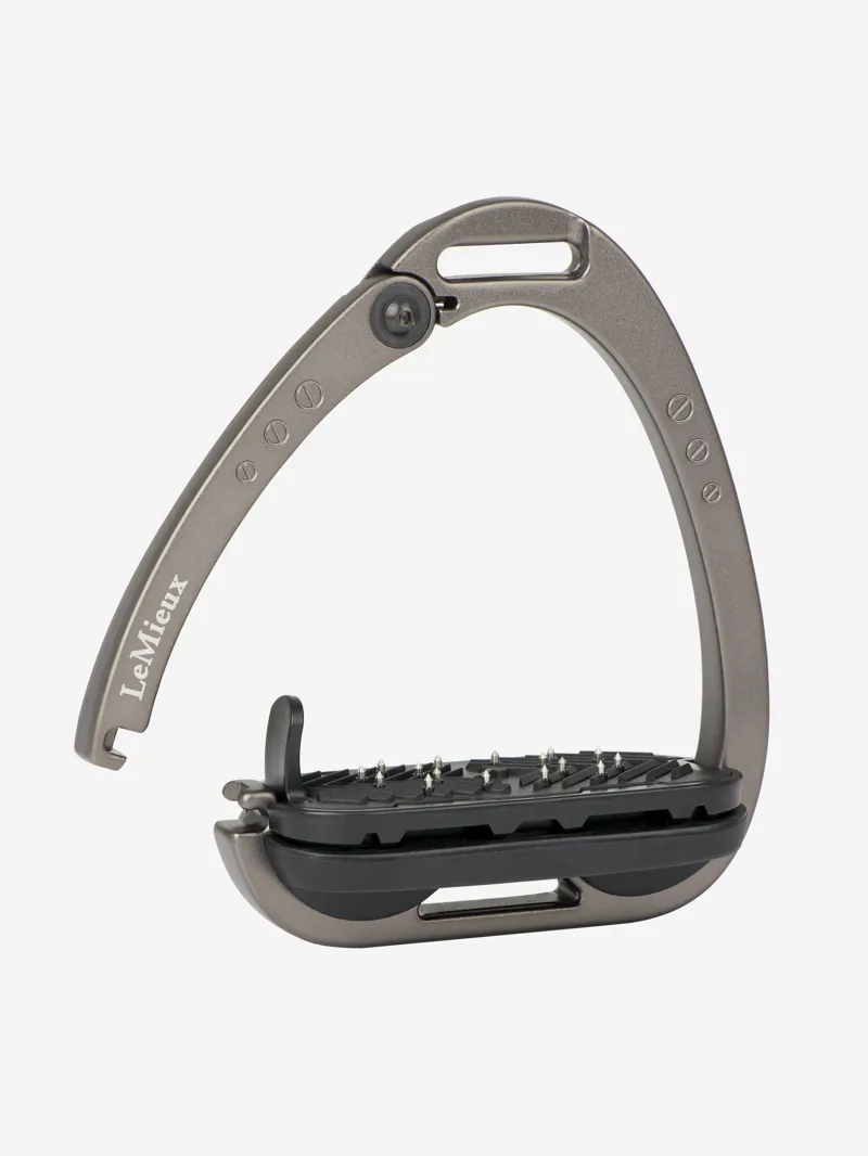 LeMieux Vector Balance Stirrup - Carbon-2