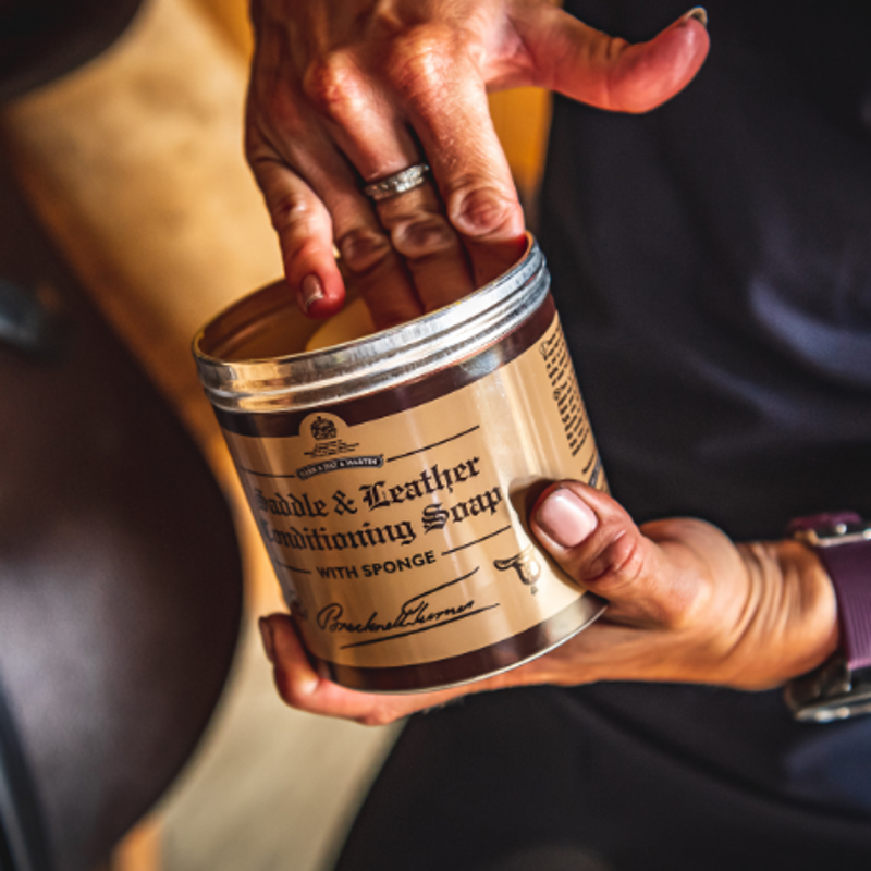 Carr and Day and Martin Brecknell Turner Saddle Soap - 250 ml-2