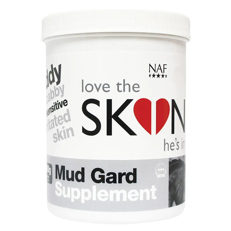 NAF Love The Skin He's In Mud Gard Supplement 690 gm