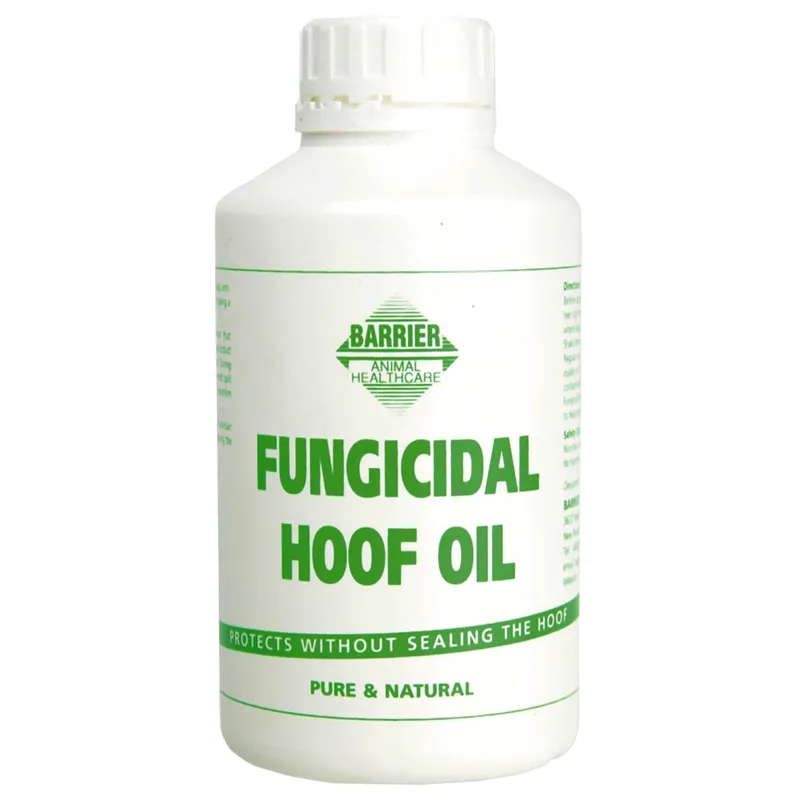 Barrier 500ml Fungicidal Hoof Oil in Black