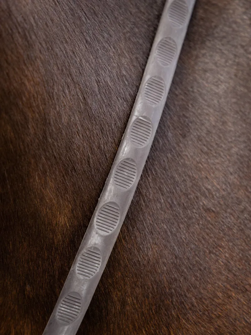 LeMieux Magna Grip Rubber Reins - Brown/Silver-3