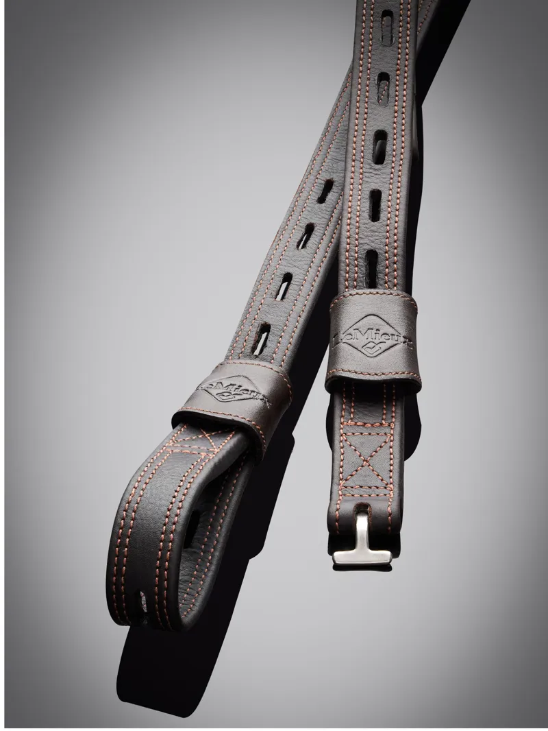 LeMieux Vector Close Contact Stirrup Leather - Brown
