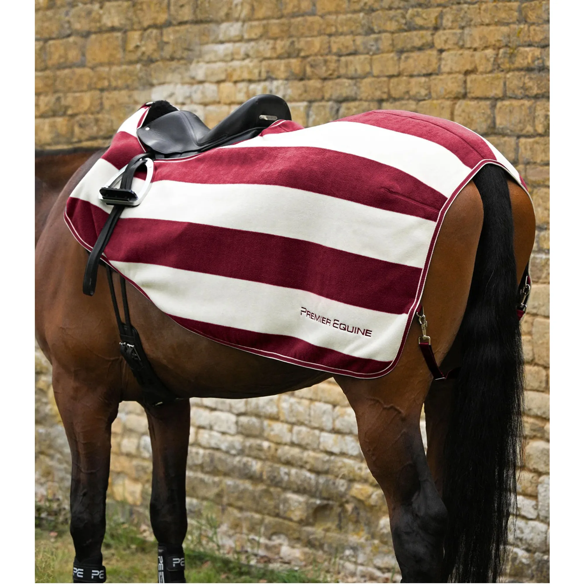 Exercise Rug Horses Vellus Horse Fleece Exercise Rug Burgundy / White