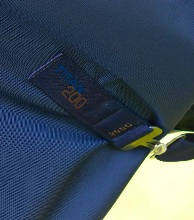 Titan 200g Turnout Rug With Snug-Fit Neck Cover / Navy-4